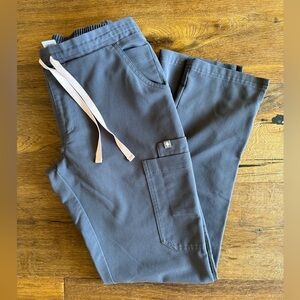 Figs Yola Skinny Scrub Pants in Charcoal Gray